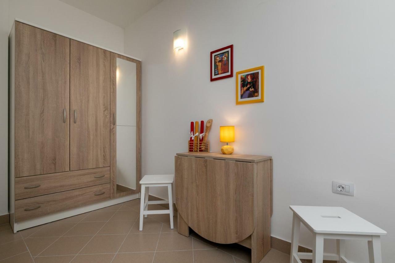 Villa "Amber" Luxury Apartments With A Pool Mlini Exterior foto